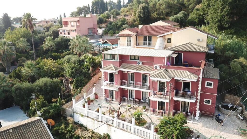 Corfu Hotel Apartments ベニテス エクステリア 写真