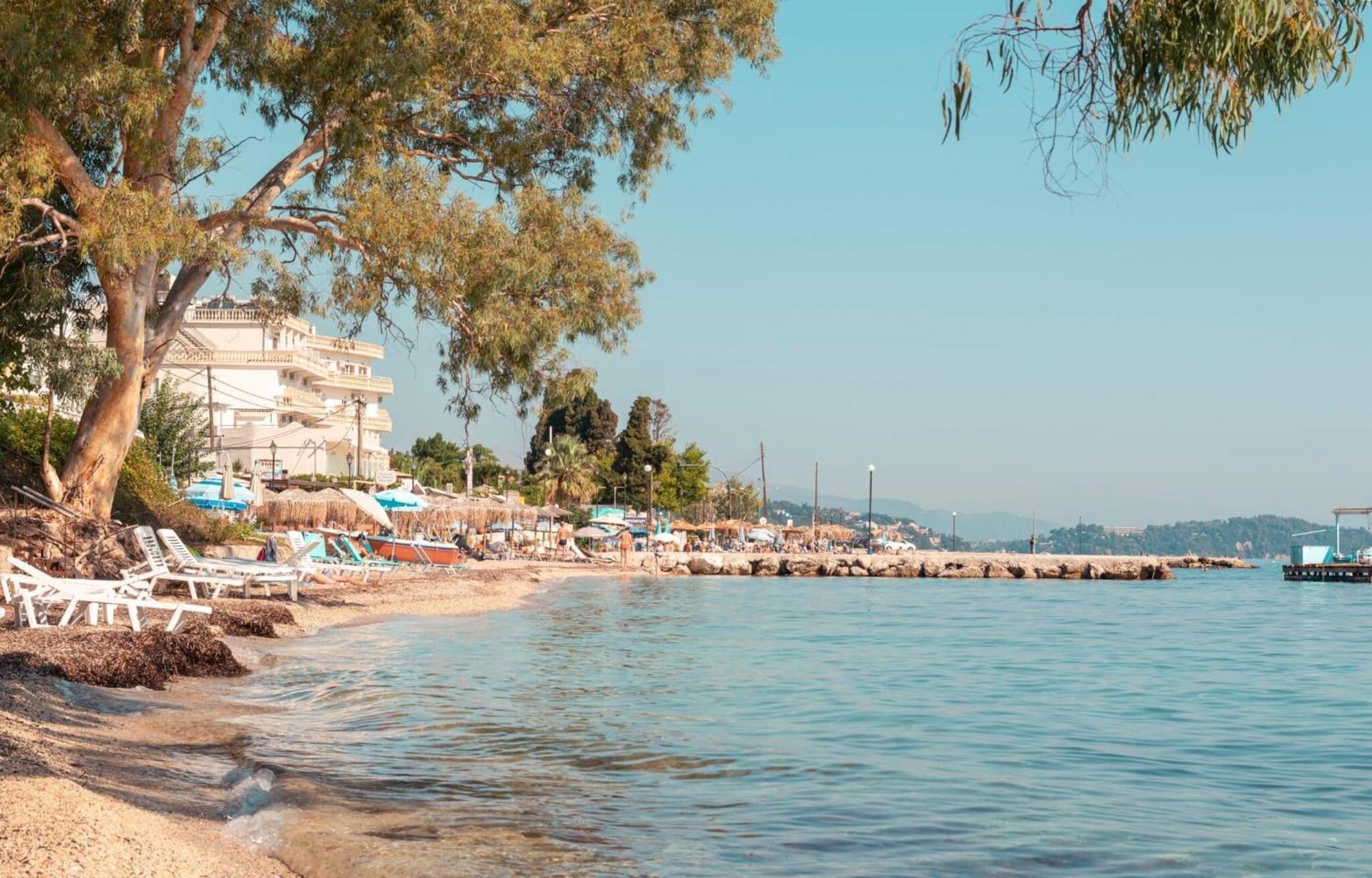 Corfu Hotel Apartments ベニテス エクステリア 写真