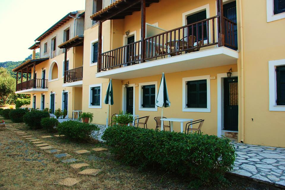 Corfu Hotel Apartments ベニテス エクステリア 写真